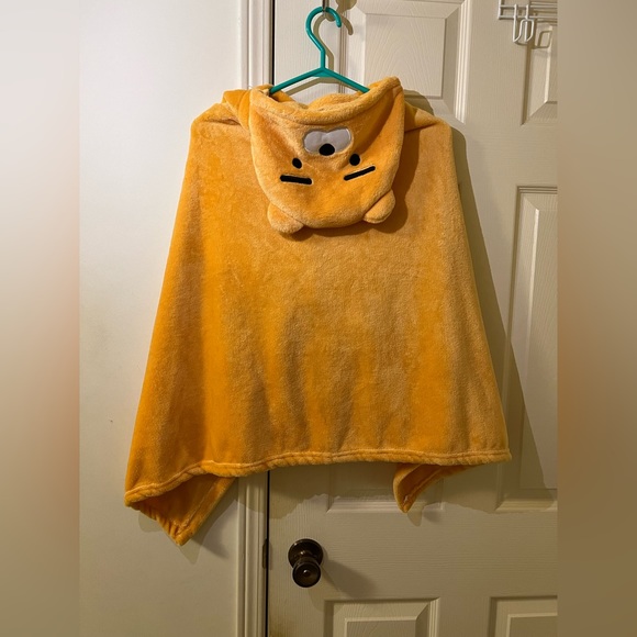 Korean cartoon character plush cloak blanket shawl - Picture 4 of 6
